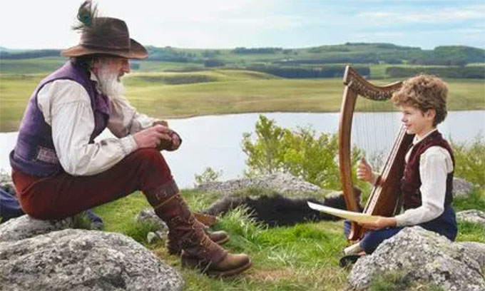 ������˼Ƕ������800��